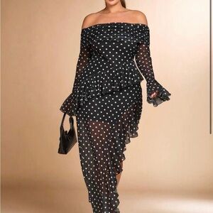 ** IN NAVY BLUE ** NWT Off-Shoulder Polka Dot Dress
